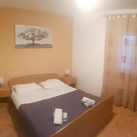 Apartment 4 Kilometar To Centar Split