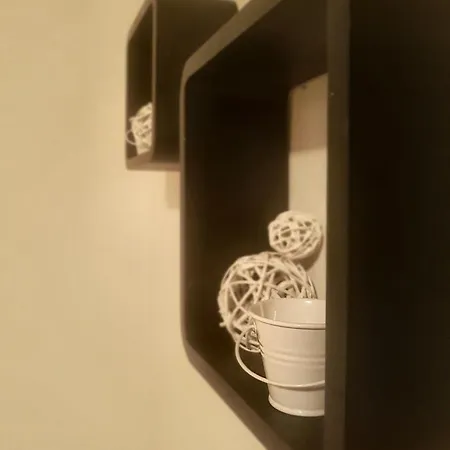 4 Kilometar To Centar Apartament *